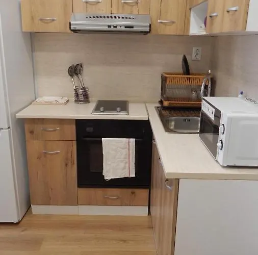 Daire Serdika Station, Bright And Cozy *